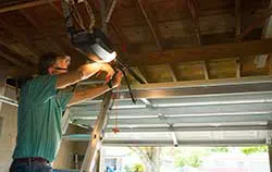 Security Garage Door Service Oakland Gardens, NY 718-313-1576 - repair-side
